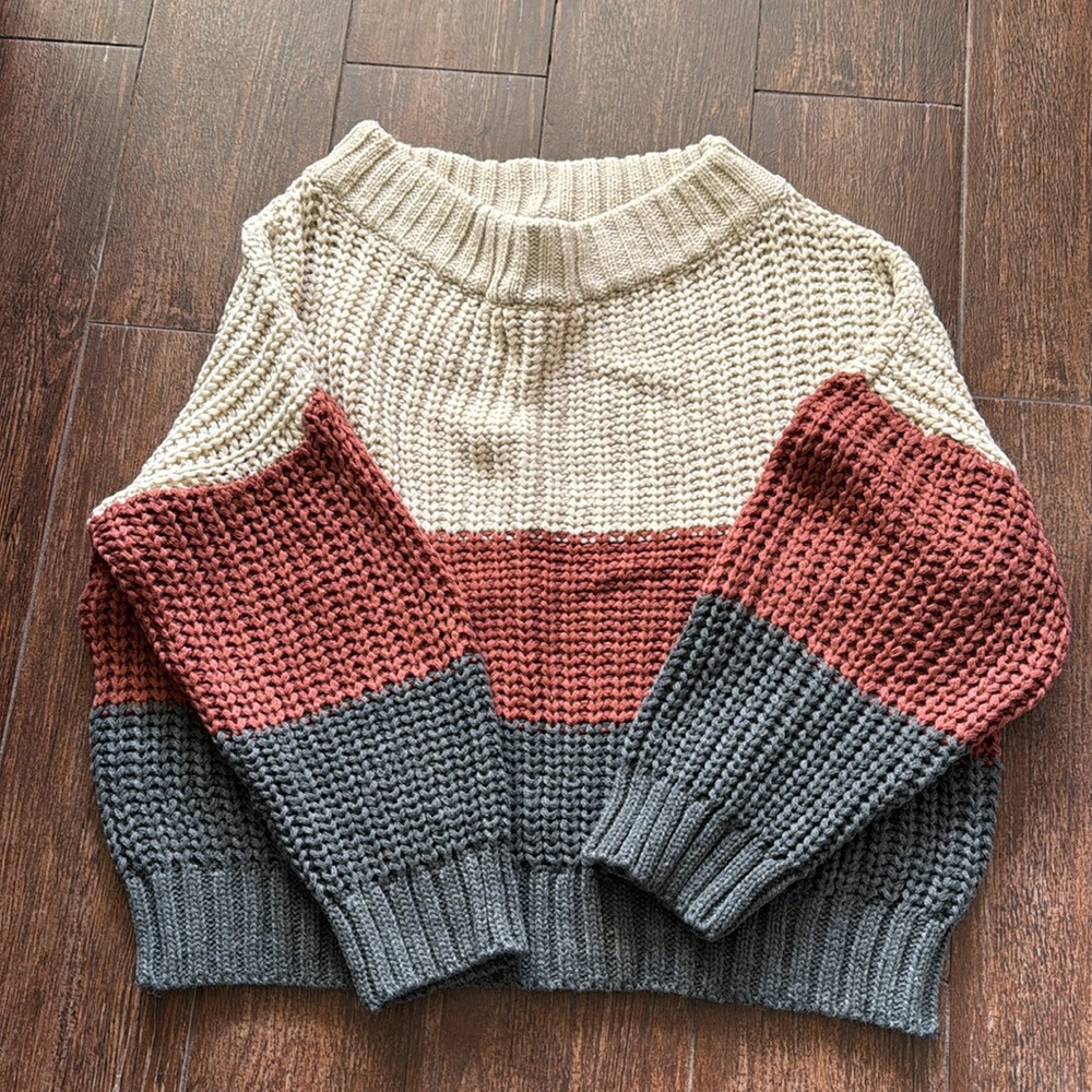 New Aakaa Cozy Colorblock Knit Sweater Size S - Picture 4 of 5